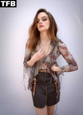 Joey King Poses During 1CThe Princess 1D Press Day in LA (9Photos) on fanspics.com