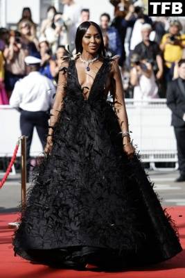 Naomi Campbell Displays Her Tits at the 75th Annual Cannes Film Festival on fanspics.com