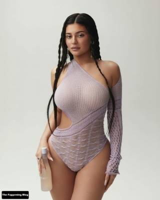 Kylie Jenner Sexy Collection on fanspics.com