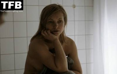 Nadja Uhl Nude & Sexy (5 Pics) on fanspics.com