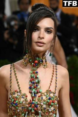 Emily Ratajkowski Looks Stunning in a See-Through Dress at The 2022 Met Gala on fanspics.com