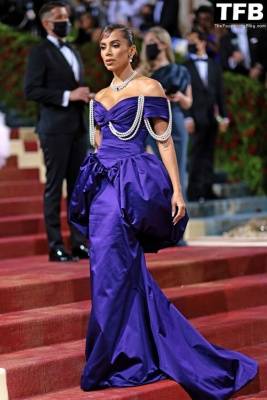 Anitta Shows Off Her Cleavage at The 2022 Met Gala in NYC on fanspics.com