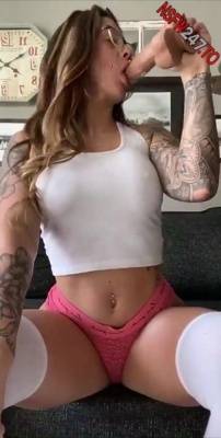 Dakota James show on couch snapchat premium xxx porn videos on fanspics.com