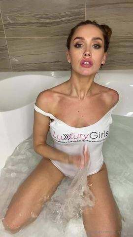 Luxury Girl OnlyFans - 15 April 2020 - Bath Tub Teasing on fanspics.com