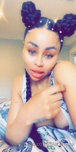 Blac Chyna Sexy Swimsuit Selfie Onlyfans Video Leaked - Usa on fanspics.com