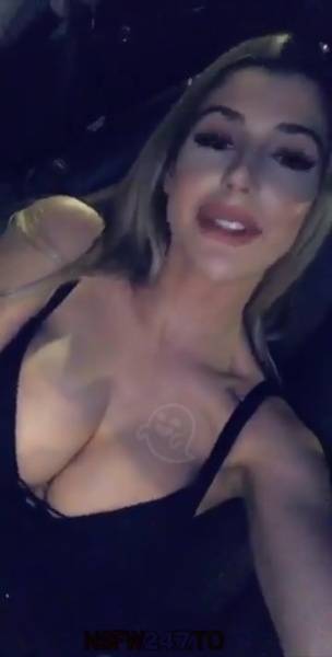 Andie Adams pussy fingering at night in car snapchat premium xxx porn videos on fanspics.com