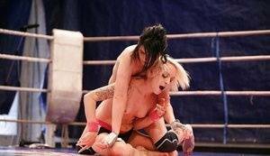 Wild catfight with two sporty lesbians Paige Fox and Lucy Bell on fanspics.com