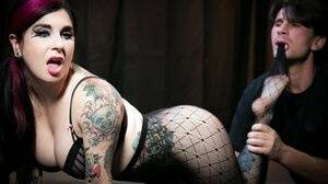 Tattooed slut in ripped pantyhose gives head and enjoys hard anal drilling on fanspics.com