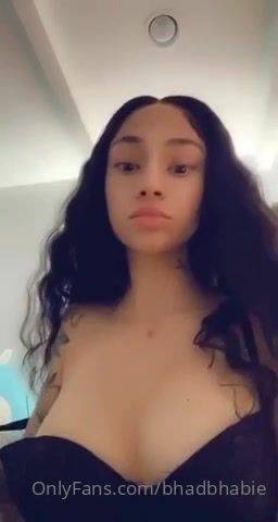 Bhad Bhabie 10 April 2021 - Boobs Tease on fanspics.com