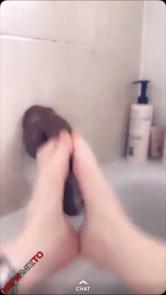 Lucy Loe foot job snapchat premium xxx porn videos on fanspics.com
