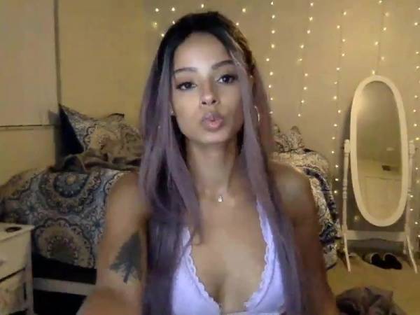 Mixedbeauty45 MFC naked webcam videos on fanspics.com