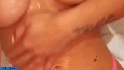 Therealbrittfit Leaked Only fans Oil Massage Porn Video on fanspics.com