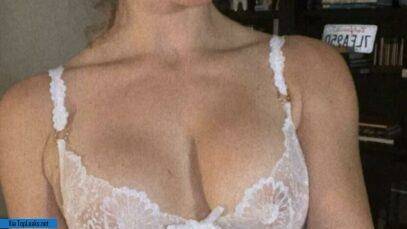 Amanda Cerny Nude Boobs Nipple Flash Onlyfans Set  nude on fanspics.com