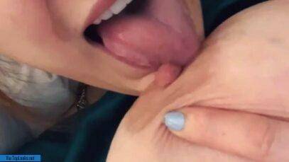 Tessa Fowler Nipple Sucking OnlyFans Video Leaked nudes on fanspics.com