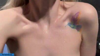 I feel so dirty for doing this in the gym shower 🙈💕 [gif] on fanspics.com