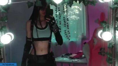 Goth girl 18 in suit without panties posing for a selfie on TikTok on fanspics.com