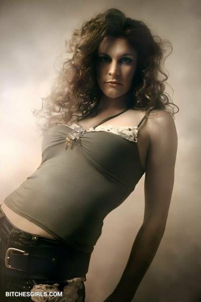 Floor Jansen Nude Celebrities - Floor Celebrities  Photos on fanspics.com