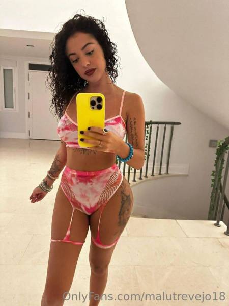 Malu Trevejo Lingerie Bodysuit Mirror Selfies Onlyfans Set Leaked on fanspics.com