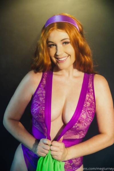 Meg Turney Sexy Daphne Onlyfans Set Leaked on fanspics.com