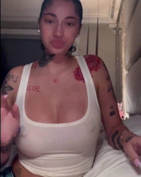 Bhad Bhabie Sexy Nipple Pokies Top Snapchat Video Leaked - Usa on fanspics.com