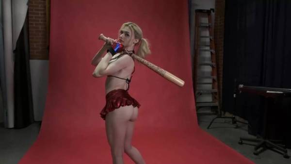 Amouranth NSFW Cosplay ASMR Patreon Video Leaked on fanspics.com