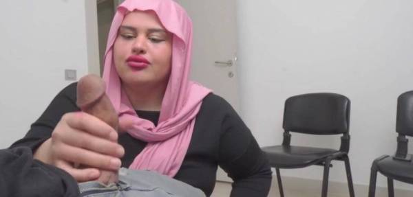 Married Hijab Woman caught me jerking off in Public waiting room. on fanspics.com
