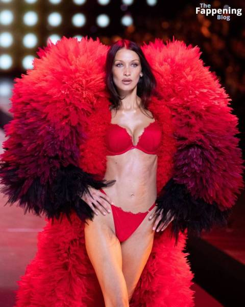 Bella Hadid Looks Stunning in Red at the 2024 Victoria’s Secret Show (63 Photos) on fanspics.com