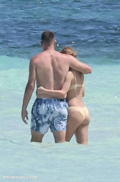 Taylor Swift Nude Celebrities - Taylorswift Celebrities Leaked Nude Photos on fanspics.com
