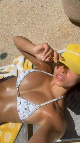 Gabriella Saraivah / gabriellasaraivah Nude on fanspics.com