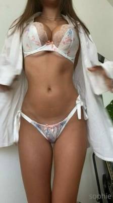 Sophie Mudd Lingerie Striptease  Video  - Usa on fanspics.com