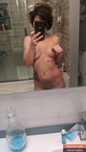 Aka DatLittlePetBoo aka SaucyShikari aka driftmommy aka fitpetboo aka littlepetboo Nude Leaks OnlyFans on fanspics.com