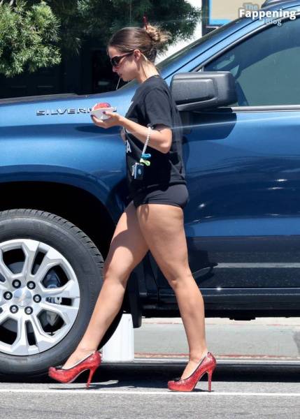 Addison Rae Rocks Bold “Lady Gaga” Tee and Red Heels in Los Angeles (27 Photos) - Los Angeles on fanspics.com