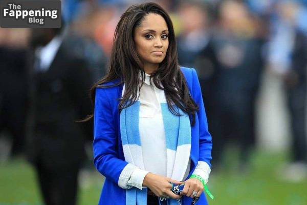 Carla Kompany Sexy (5 Photos) on fanspics.com