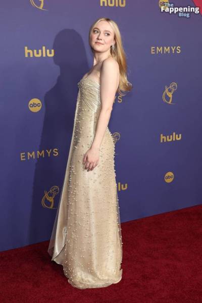 Dakota Fanning Looks Sexy at the 76th Primetime Emmy Awards (77 Photos) on fanspics.com